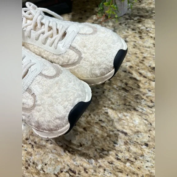 Tory Burch Good Luck Lace Up Trainer Running Sneakers 9.5 - Picture 7 of 10